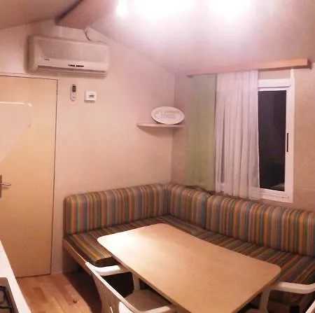 פארק נופש Mobile Homes Jambresic